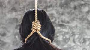 dantewada, Woman committed suicide, hanging