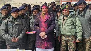 new delhi, Defense Minister ,celebrated Holi 