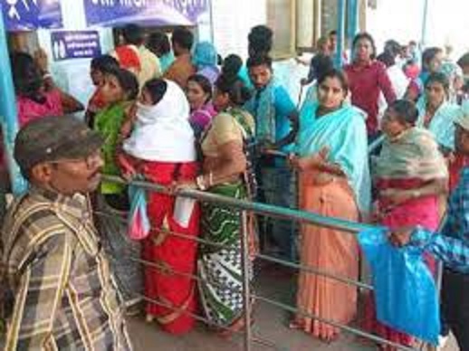 dhamtari, Crowd of patients , hospitals