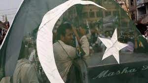पाकिस्तान के पंजाब प्रांत में निश्तार अस्पताल की छत से सैकड़ों शव बरामद