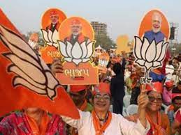 गुजरात में भारतीय जनता पार्टी प्रचंड बहुमत की ओर 