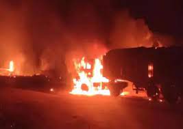 azmer, Four burnt alive , tanker-trailer