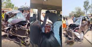 korba,  car flew ,pillar