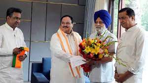 new delhi, Charanjit Singh Atwal ,joins BJP
