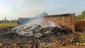 dantewada, Tendupatta burst , truck caught fire