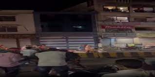 indore, Municipal workers , road