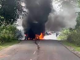 dantewada,Hiva caught fire ,tire burst