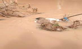 bejapur, dead body , villager washed away 