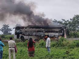 Chhindwara, Sleeper coach, bus burnt 