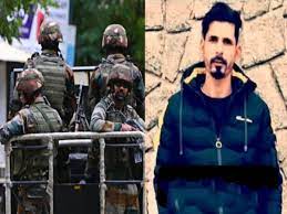 srinagar, Two terrorists , Lashkar commander 