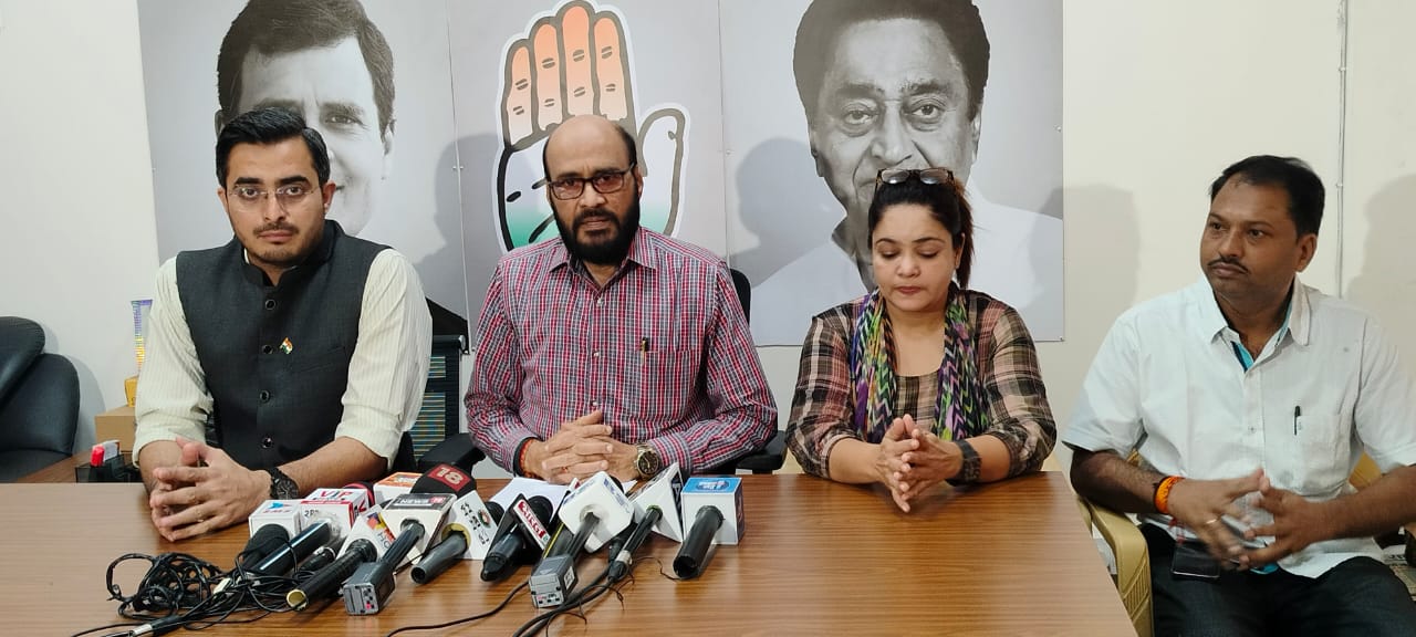 bhopal, Congress taunts, BJP turns 