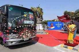 new delhi,President flags off ,shuttle bus service 