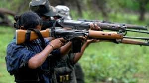 dantewada, Naxalites murdered , district member 