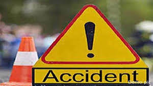 raigarh, Speeding motorcycle , three youths die