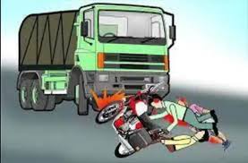 kawardha, Truck crushed, bikers