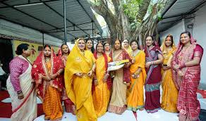 raipur,  Vat Savitri festival, married women worshipped 