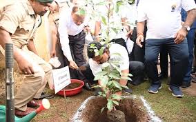 raipur,  tree plantation program ,Green Fort campaign