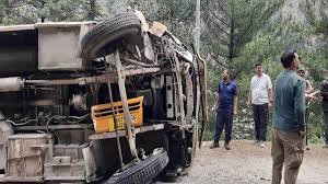 bhopal , Madhya Pradesh ,pilgrims bus overturns 