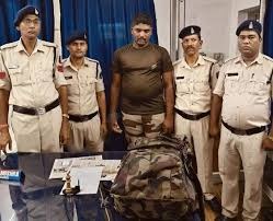 raipur, Smuggler arrested, 18 kg ganja