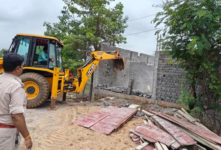 raipur, Unnecessary encroachment , Sejbahar