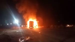jabalpur, massive fire , head-on collision