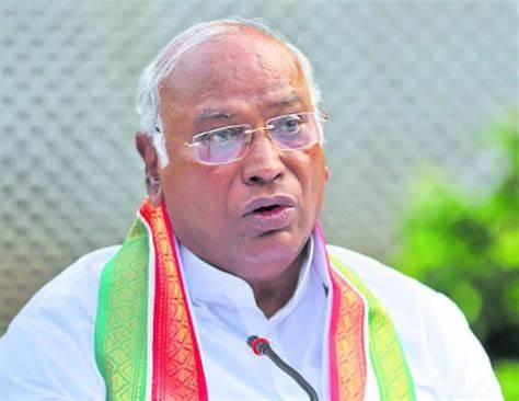 new delhi, Any injustice towards women, Mallikarjun Kharge