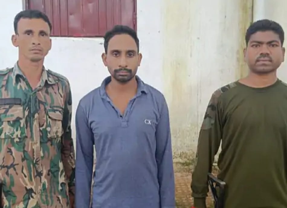 raipur, Naxal commander arrested, Bijapur