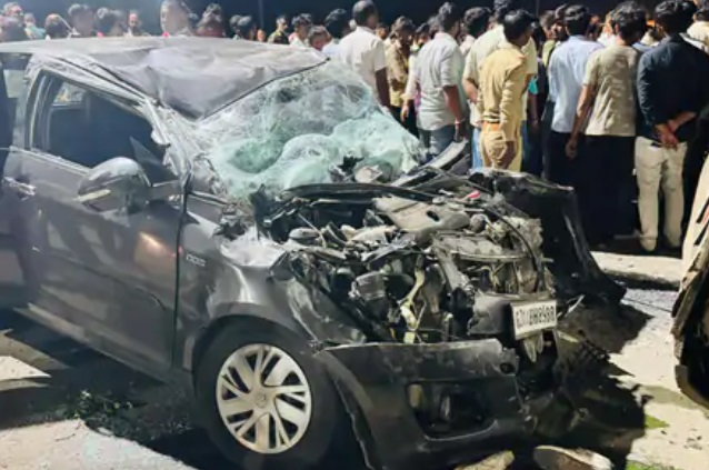 dwarka, 7 people died ,horrific road accident  