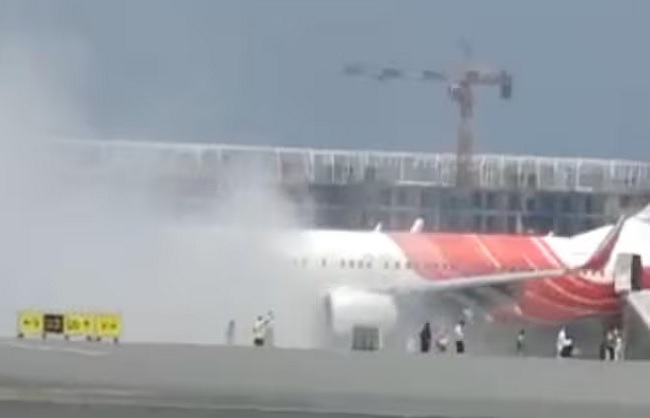 new delhi,Emergency landing ,Air India Express plane