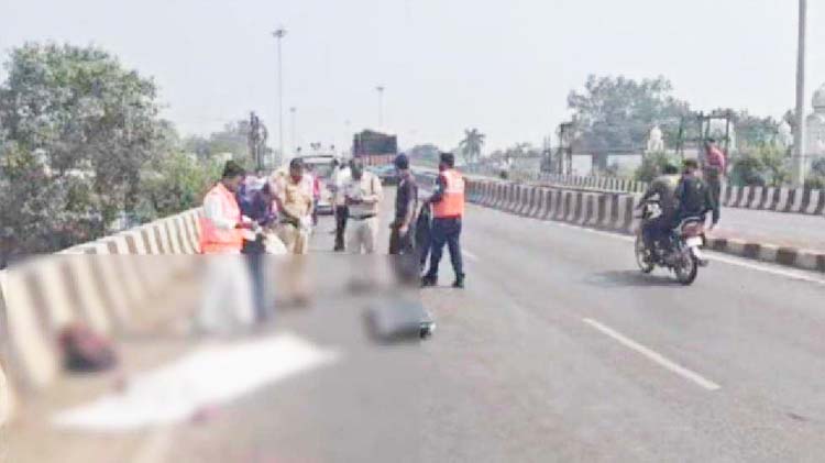 rajnandgaon,One person riding ,motorcycle died 