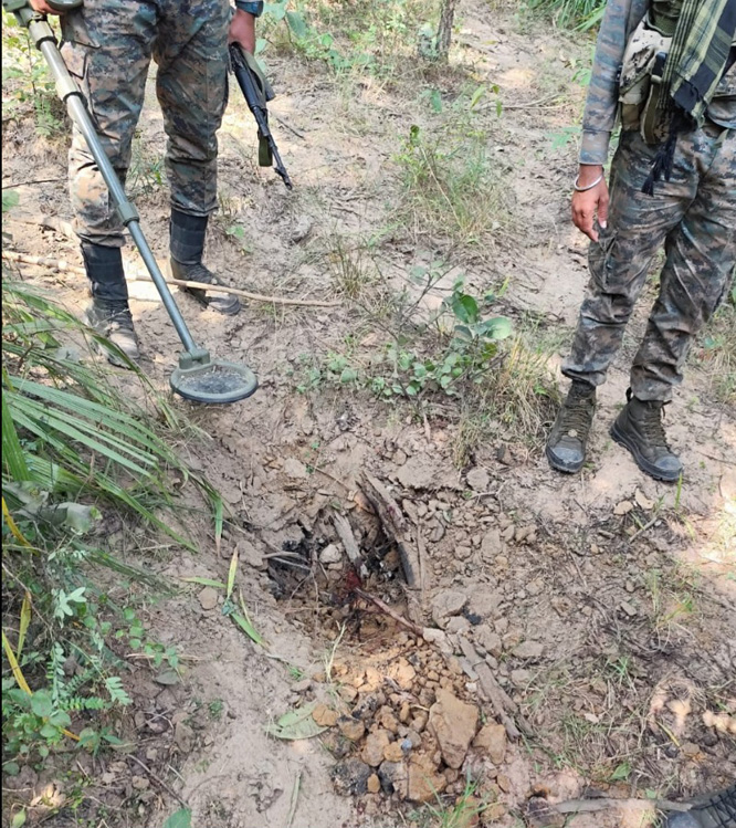 sukma,   IED was recovered , Chintalnar-Narsapuram 