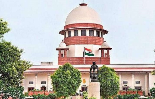 new delhi,Supreme Court ,stays compulsory retirement  