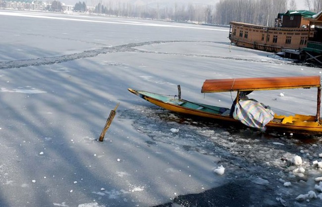 srinagar, Severe cold wave , Kashmir 