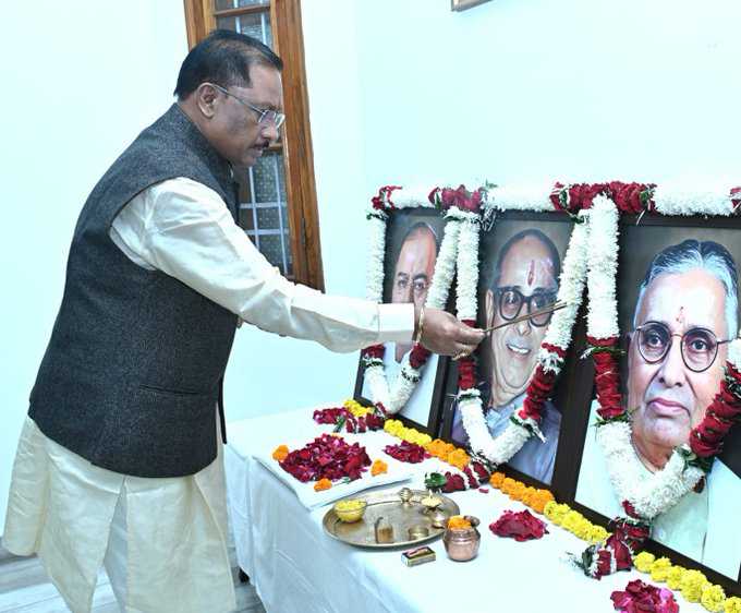 raipur, Chief Minister Sai ,paid tribute 