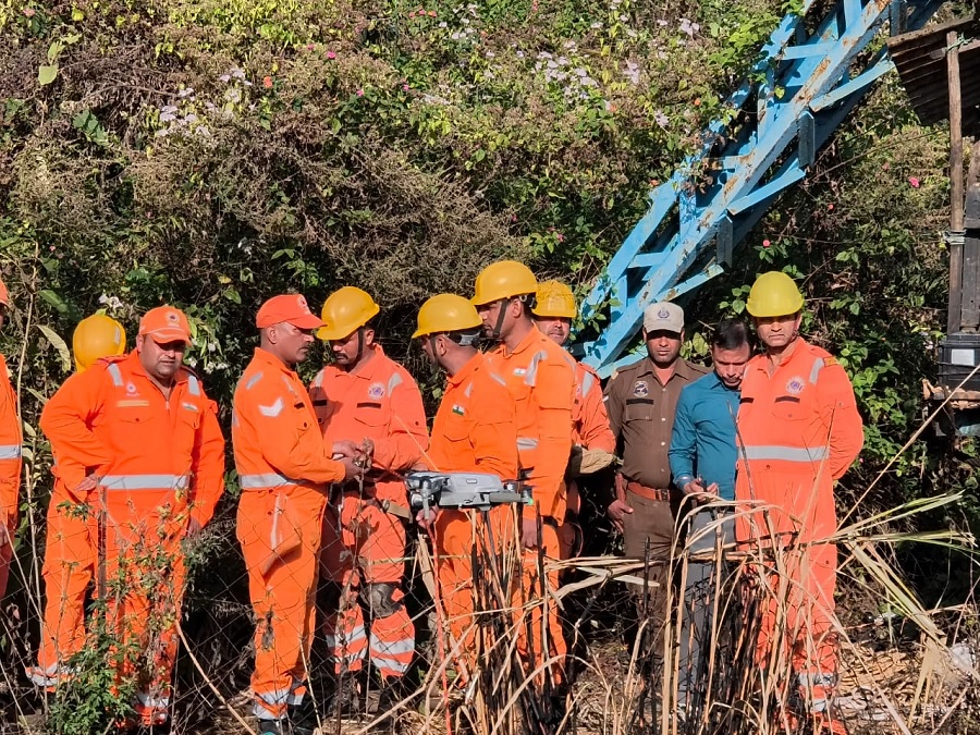 guwahati, Assam coal mine accident, 10 workers rescued