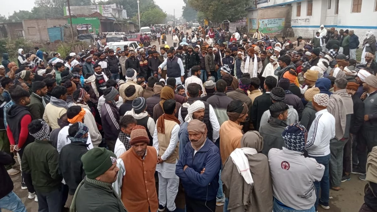 datia, Principal dies ,heart attack  