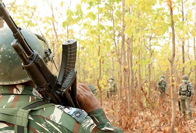 raipur, Security forces ,killed 12 Naxalites  