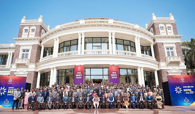 bhopal, Chief Minister inaugurated , IPS Service Meet  