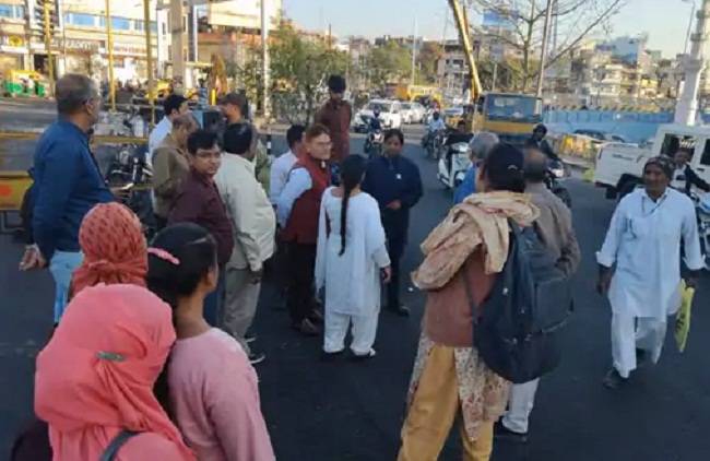 bhopal, First FIR , begging  