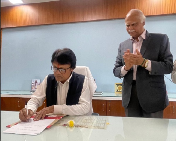 bhopal, Vijay Manohar Tiwari ,MCU Vice Chancellor