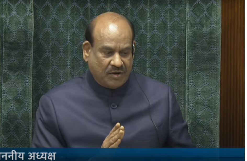 new delhi, Opposition creates ruckus, Lok Sabha 