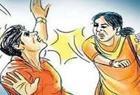 korba,   wife attacked  , husband   sharp weapon