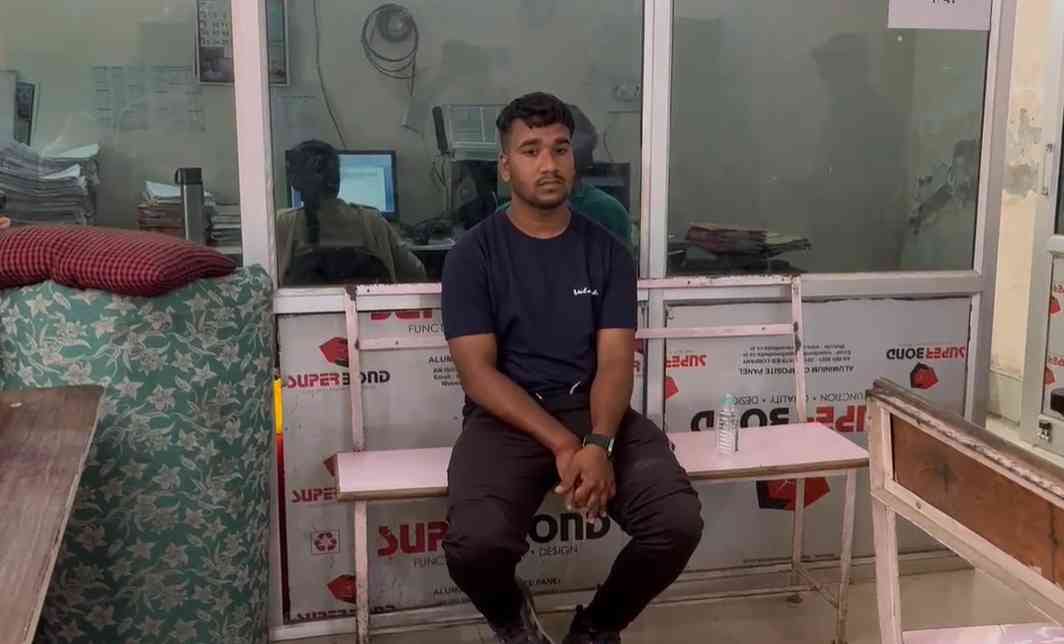 korba, Lover madly, love reached 