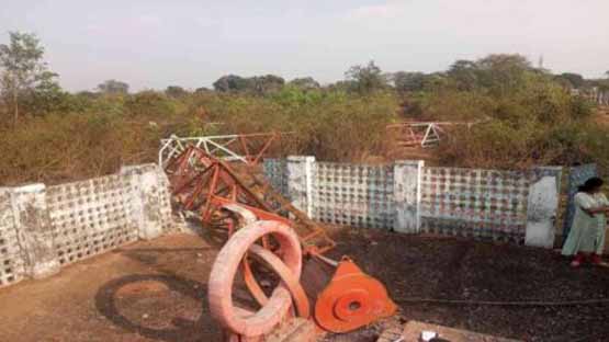 jagdalpur,  radio relay ,centre collapsed