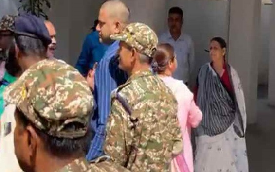 patna,   Rabri Devi and Tej Pratap Yadav, ED office