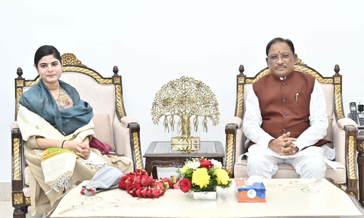 raipur, Famous story teller ,Devi Chitralekha  