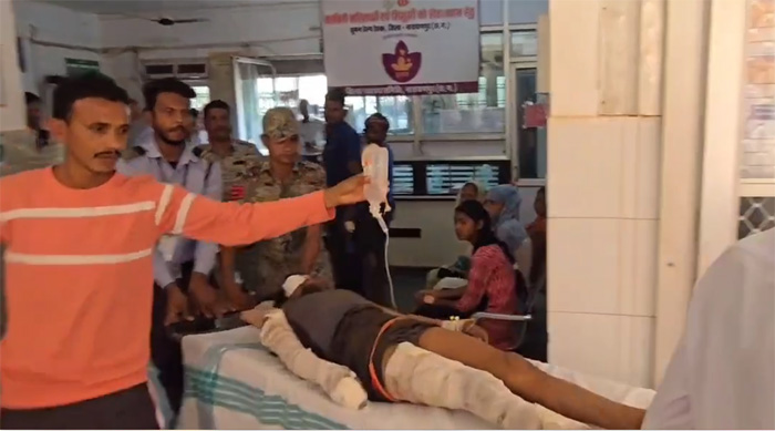 narayanpur,  Bastar fighter jawan, injured in IED blast 