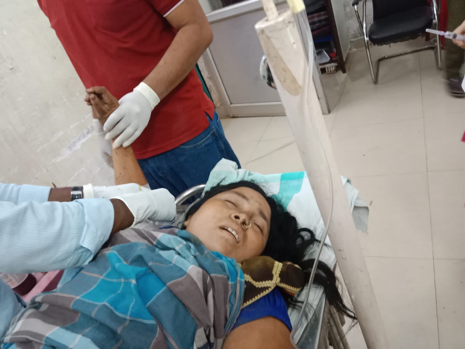 bijapur, Naxalites carried  , woman seriously injured