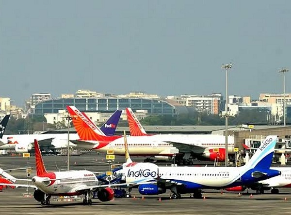 lucknow, Passenger dies , Indigo flight  