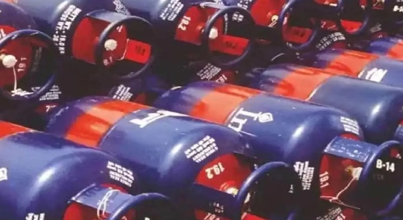 new delhi, Commercial gas cylinder , cheaper 